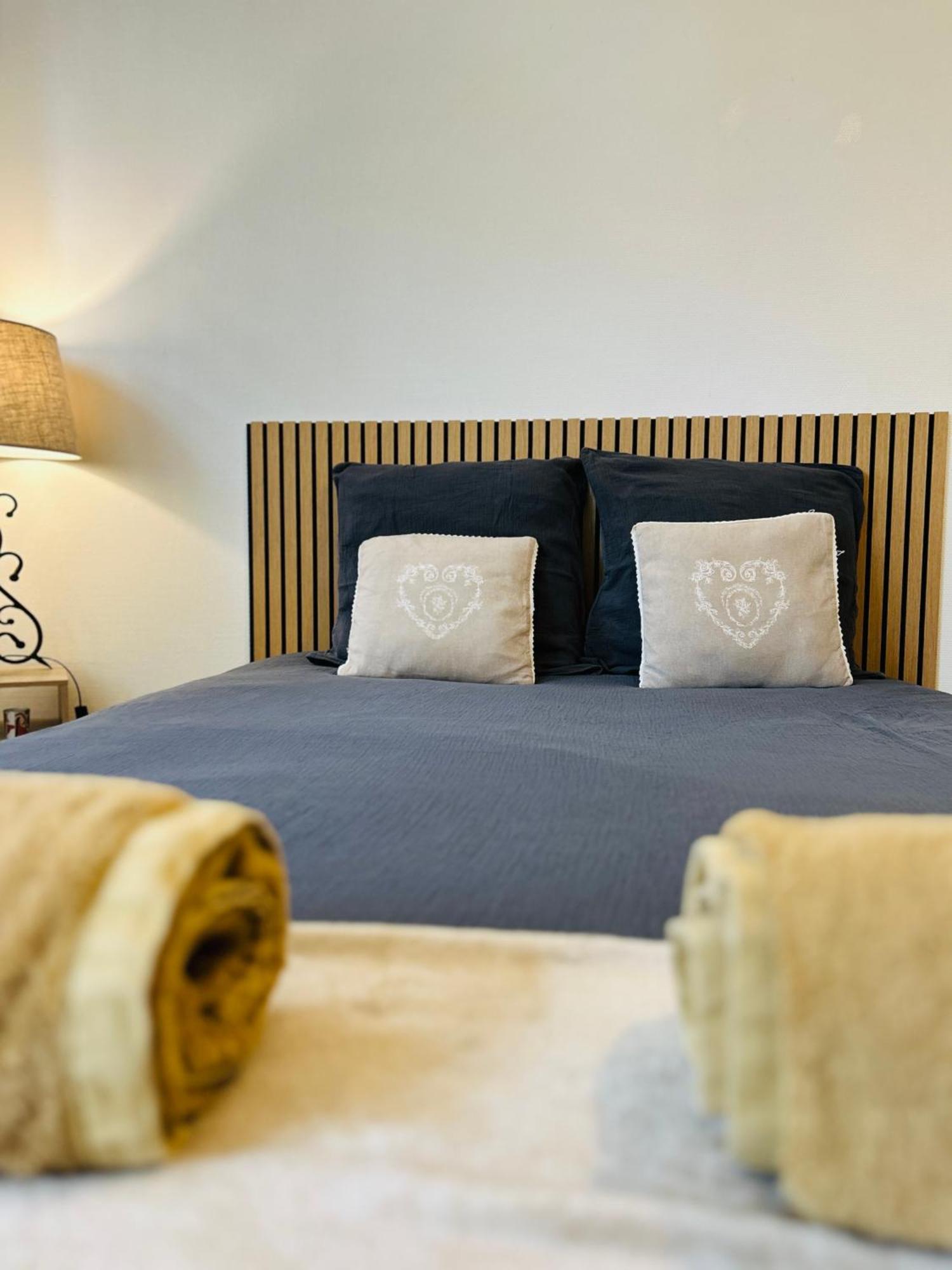 Le 2 - Grand Studio Caen Centre Port De Plaisance Ngoại thất bức ảnh